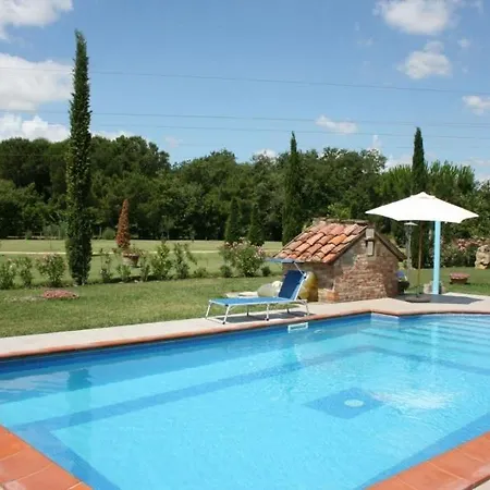 I Bertoni Sleeps 6 Pool Wifi *