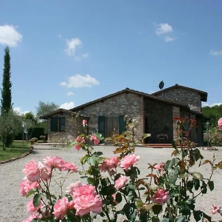 I Bertoni Sleeps 6 Pool Wifi