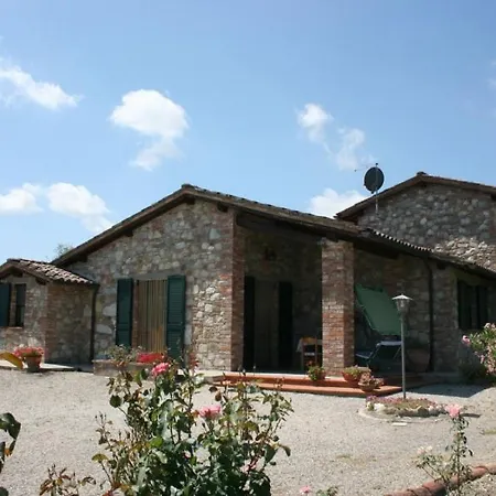 I Bertoni Sleeps 6 Pool Wifi