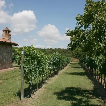 I Bertoni Sleeps 6 Pool Wifi Villa