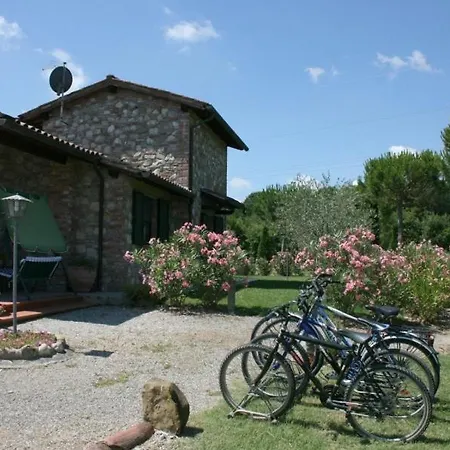 I Bertoni Sleeps 6 Pool Wifi