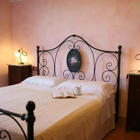Villa I Bertoni Sleeps 6 Pool Wifi